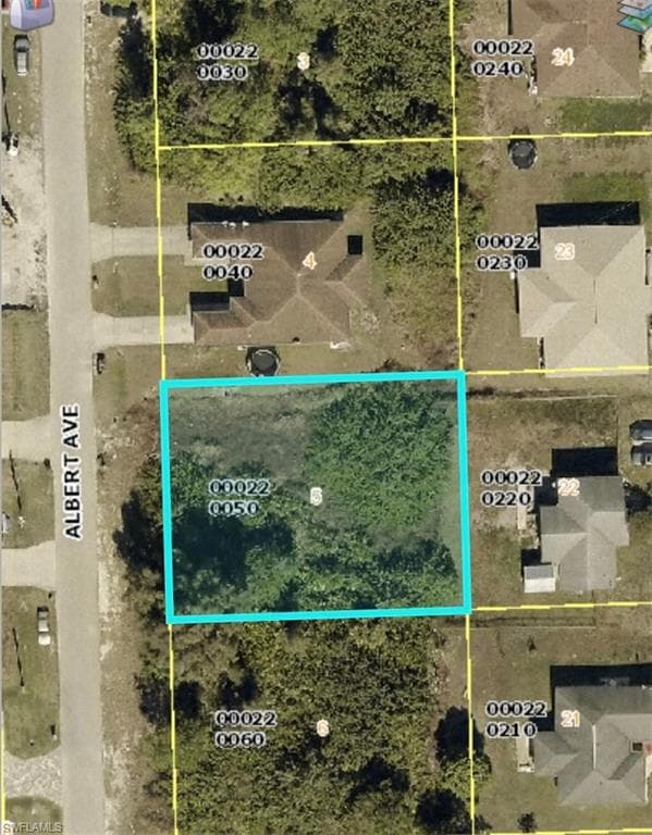 1038-1040 Albert AVE LEHIGH ACRES, FL 33971