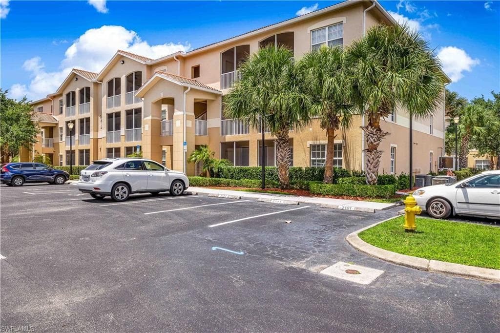 9025 Colby DR 2107 FORT MYERS, FL 33919