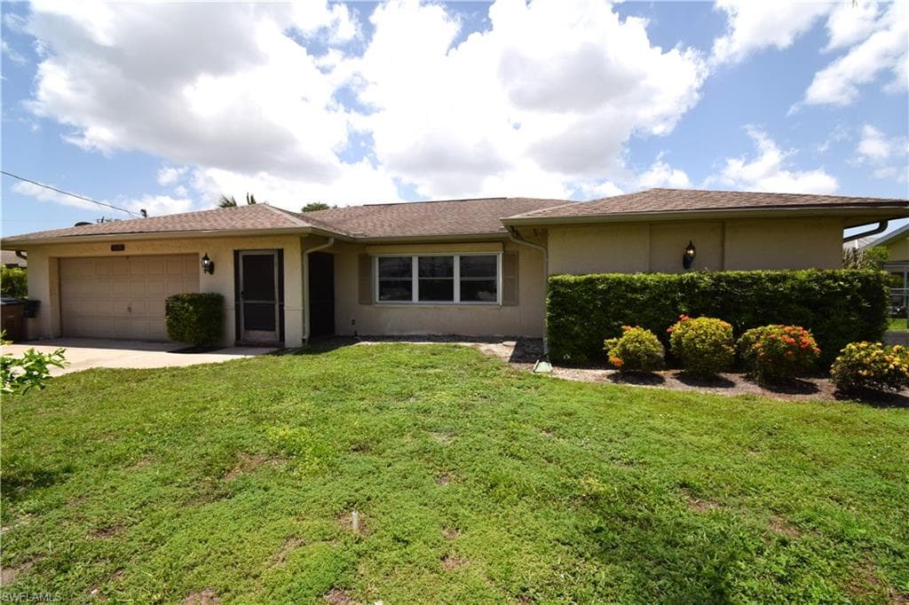 2610 SE 20th PL CAPE CORAL, FL 33904