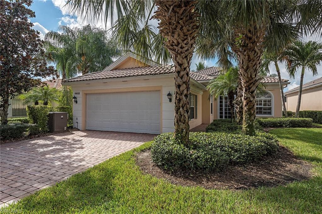 5032 Jarvis LN NAPLES, FL 34119