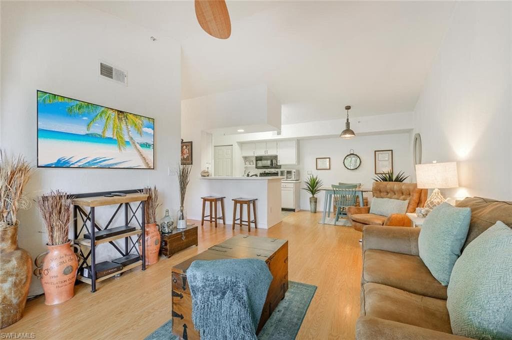 4655 Saint Croix LN #1436 NAPLES, FL 34109