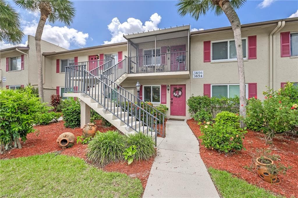 3654 Arctic CIR 205 NAPLES, FL 34112