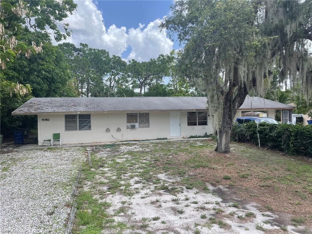 4080 Rita LN BONITA SPRINGS, FL 34134