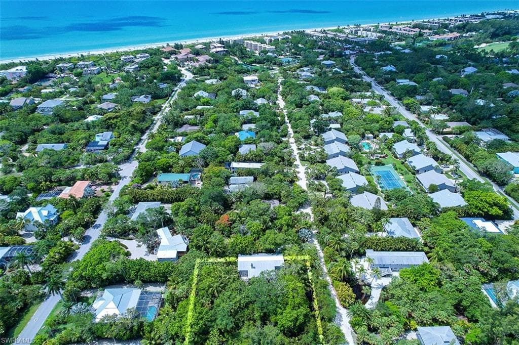 760 Cardium ST SANIBEL, FL 33957