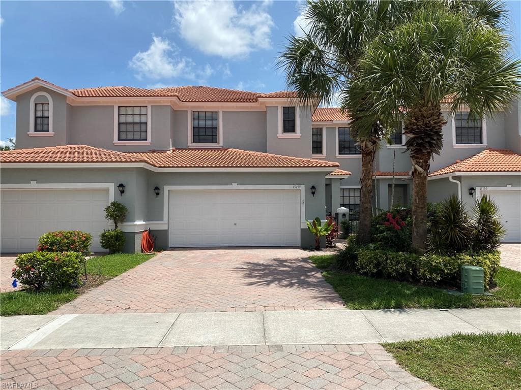 15199 Summit Place CIR 243 NAPLES, FL 34119