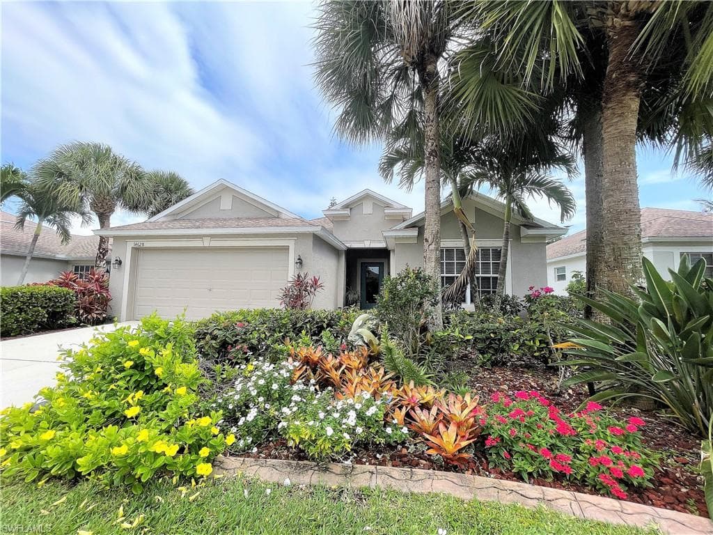 14628 Calusa Palms DR FORT MYERS, FL 33919
