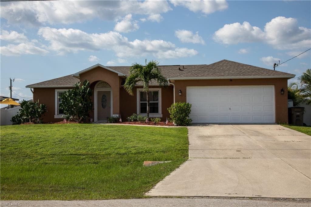 1105 NW 12th TER CAPE CORAL, FL 33993