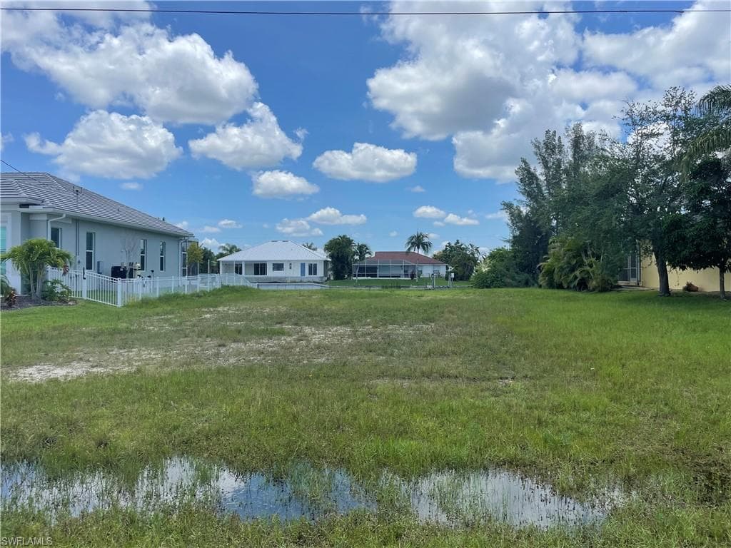 3121 SW 26th PL CAPE CORAL, FL 33914