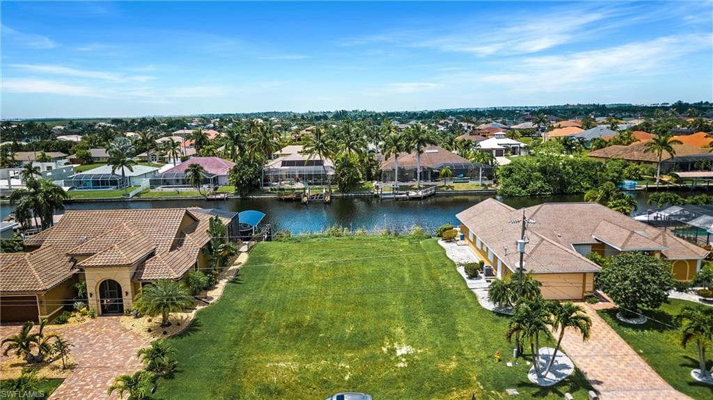 2811 SW 34TH TER CAPE CORAL, FL 33914
