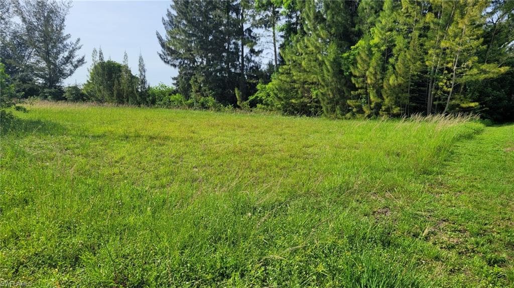 420 NE 20th ST CAPE CORAL, FL 33909