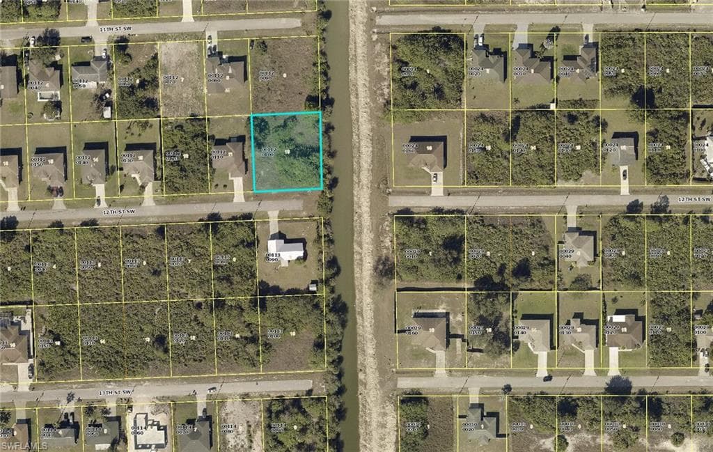 3700 12th ST SW LEHIGH ACRES, FL 33976