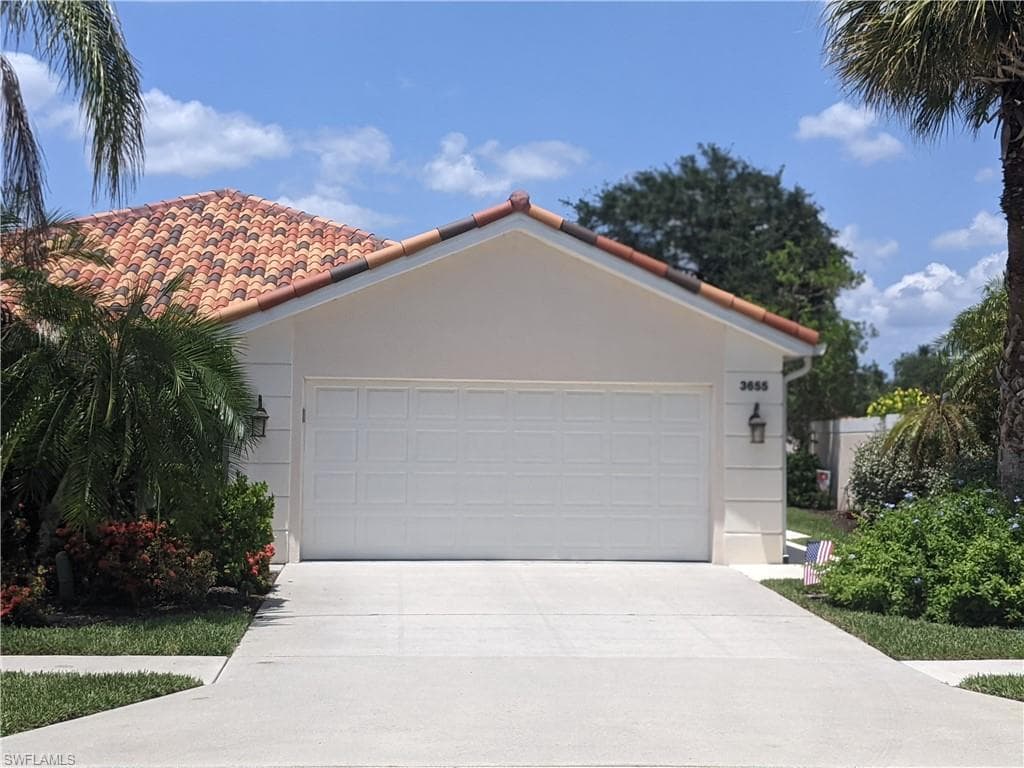 3655 El Segundo CT NAPLES, FL 34109