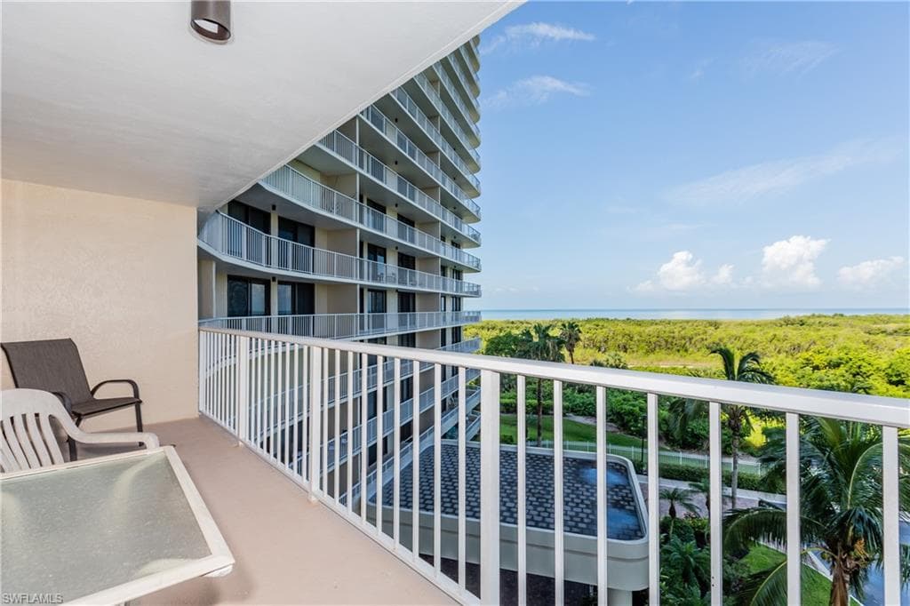 440 Seaview CT 502 MARCO ISLAND, FL 34145