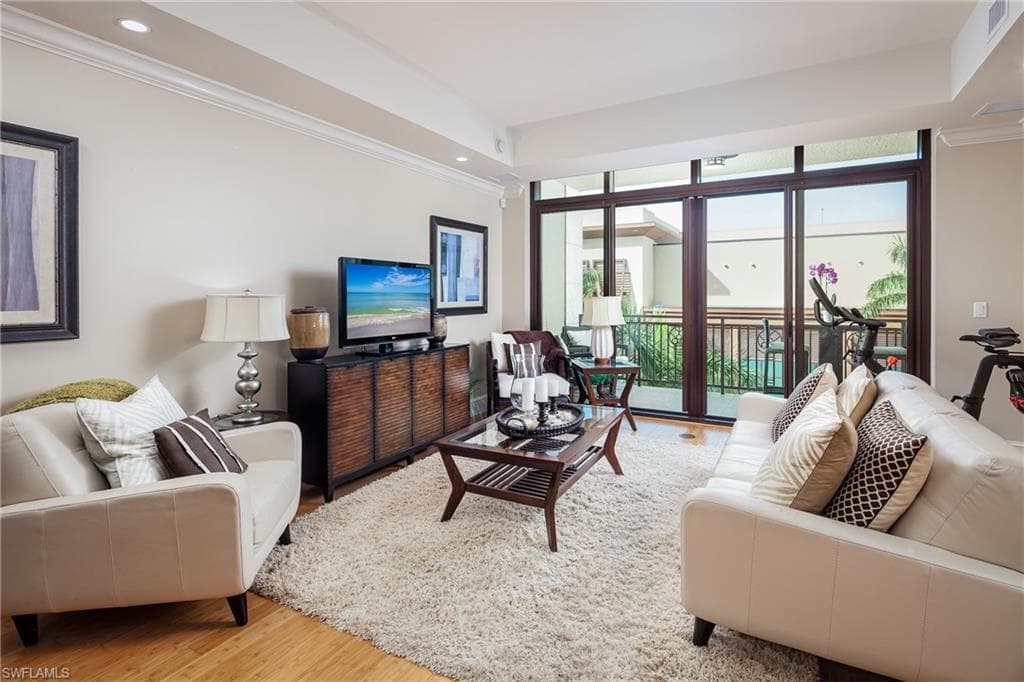9123 Strada PL 7408 NAPLES, FL 34108