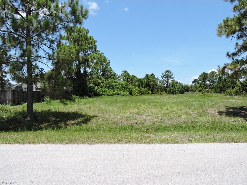 6590 Chabot AVE FORT MYERS, FL 33905