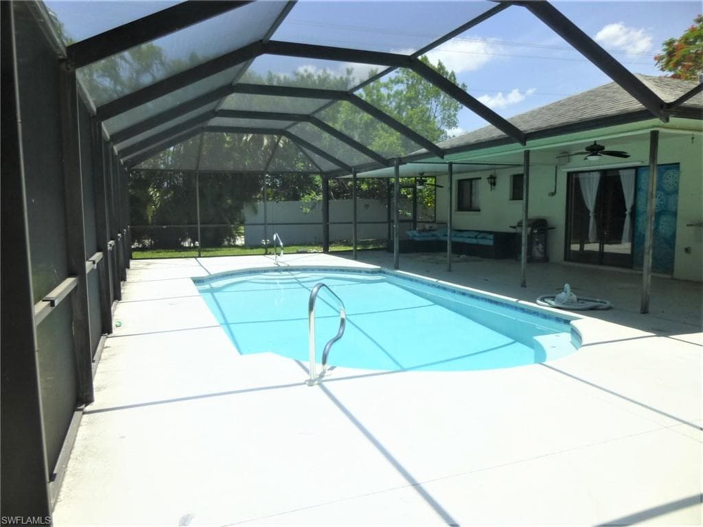 401 SW 47th ST CAPE CORAL, FL 33914