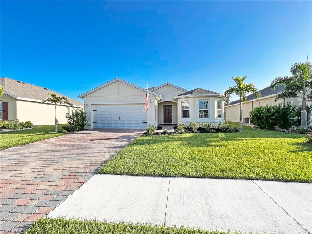 2711 Foralesca CT CAPE CORAL, FL 33909