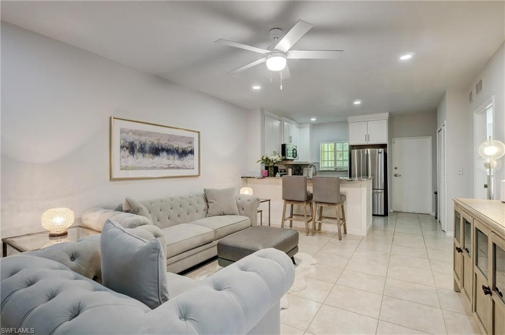 8407 Bernwood Cove LOOP 511 FORT MYERS, FL 33966