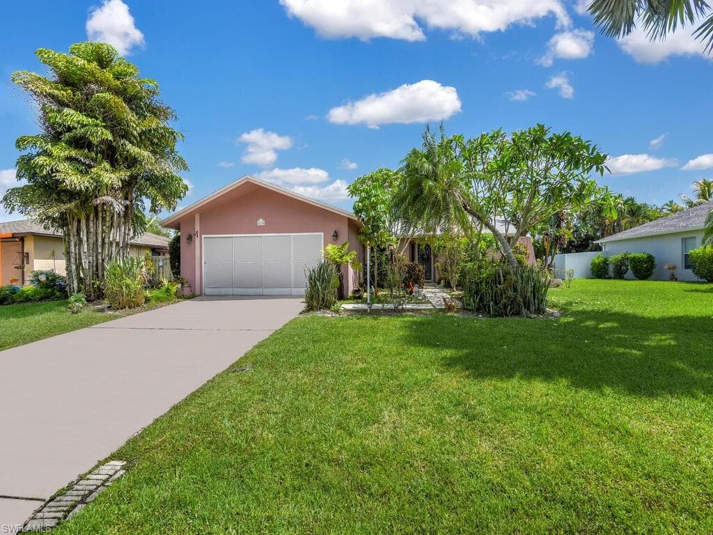 614 SE 35th ST CAPE CORAL, FL 33904