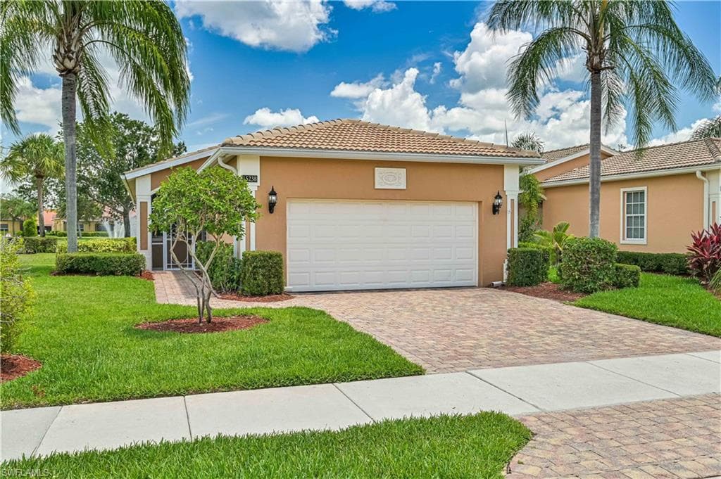 15238 Cortona WAY NAPLES, FL 34120