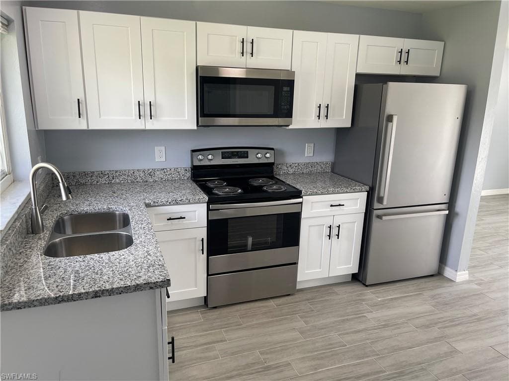 100 S Gilbert LEHIGH ACRES, FL 33973