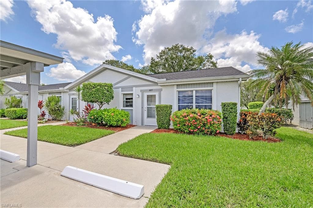 6825 Bogey DR 202 FORT MYERS, FL 33919