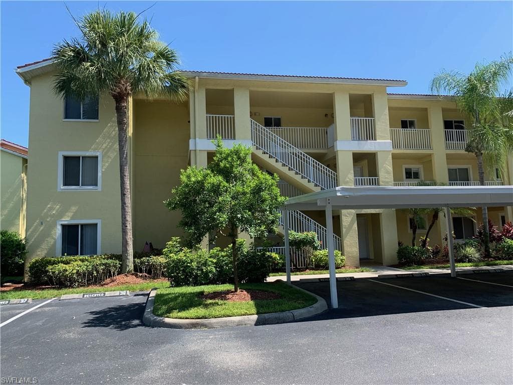 8224 Key Royal CIR 226 NAPLES, FL 34119
