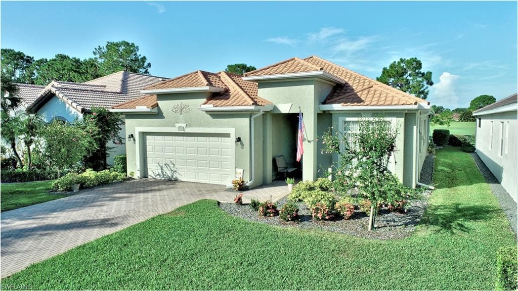 2358 Bainmar DR LEHIGH ACRES, FL 33973