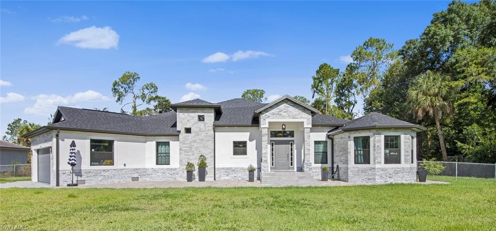 261 31st ST SW NAPLES, FL 34117