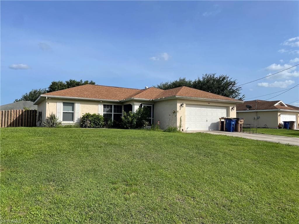 360 Parkdale BLVD LEHIGH ACRES, FL 33974
