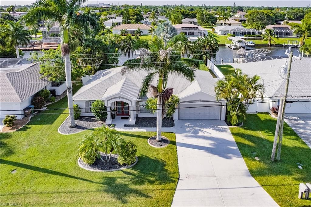 1625 SE 13th ST CAPE CORAL, FL 33990