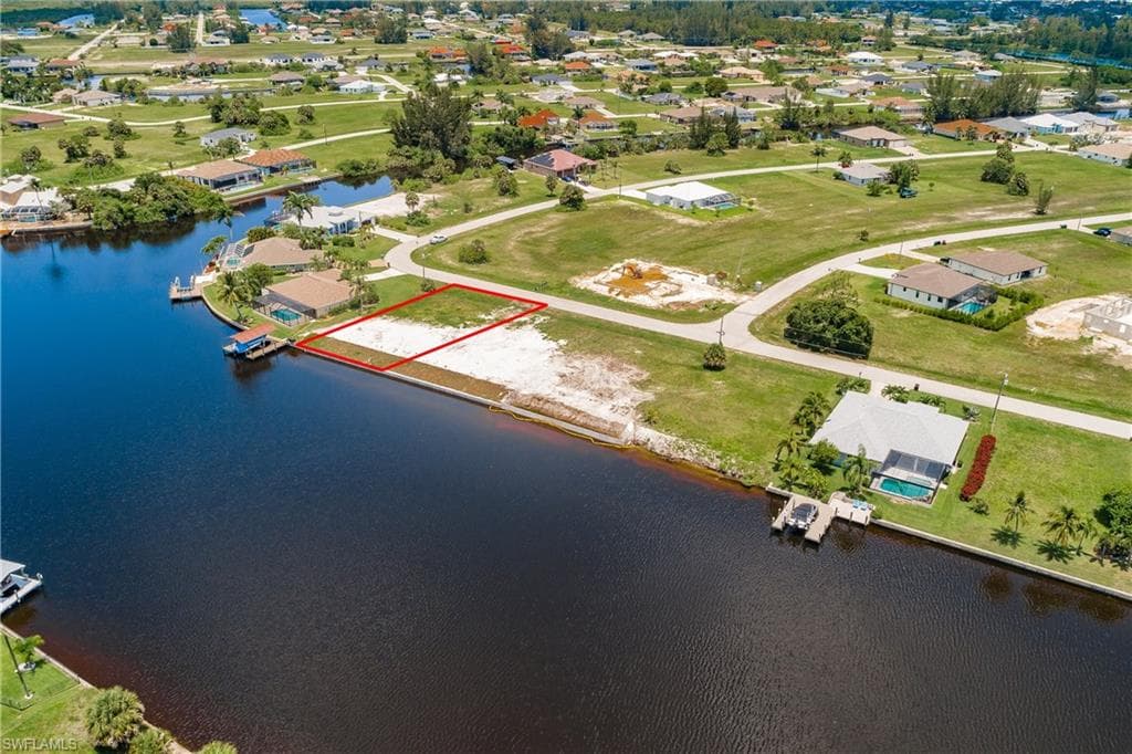 3708 NW 22nd TER CAPE CORAL, FL 33993