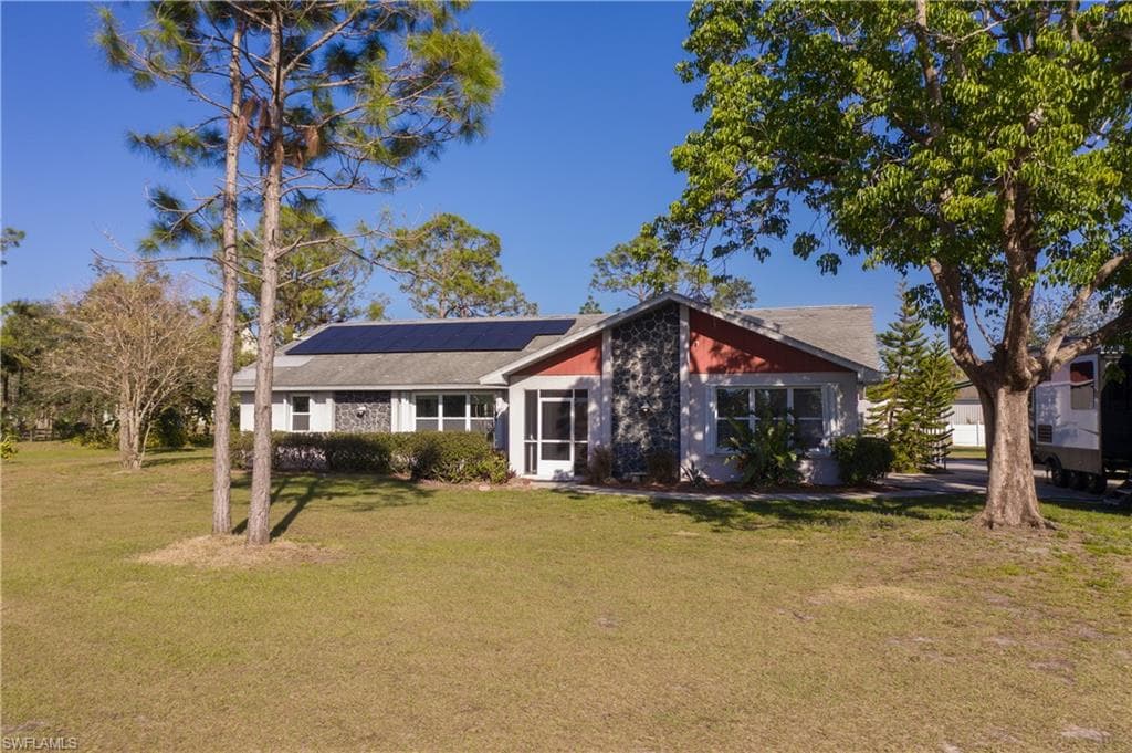 18250 Slater RD NORTH FORT MYERS, FL 33917