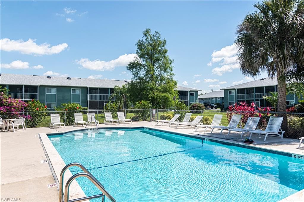 140 Cypress WAY E 607 NAPLES, FL 34110