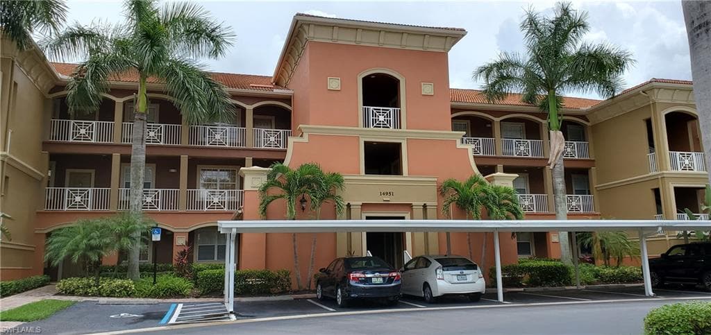 14951 Reflection Key CIR 513 FORT MYERS, FL 33907