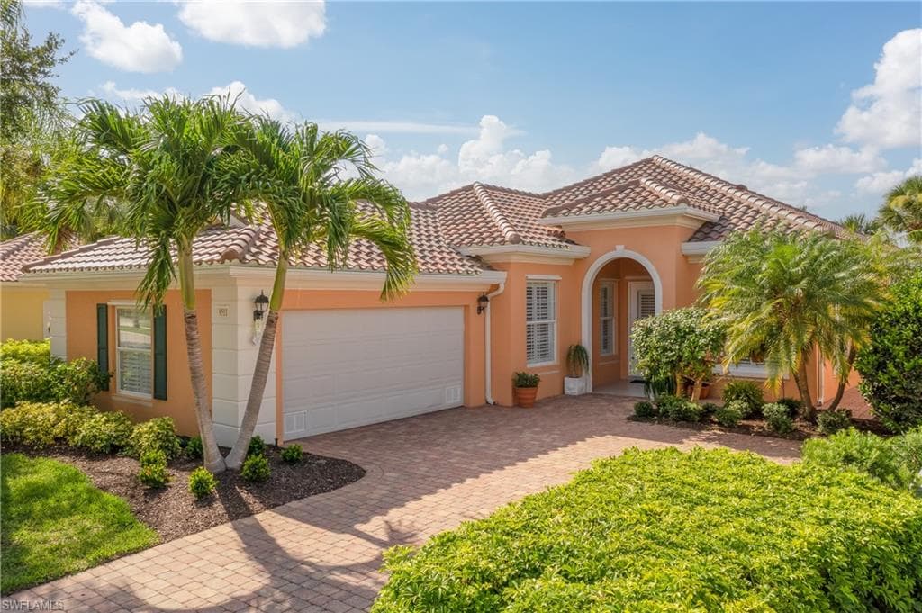 8511 Alessandria CT NAPLES, FL 34114