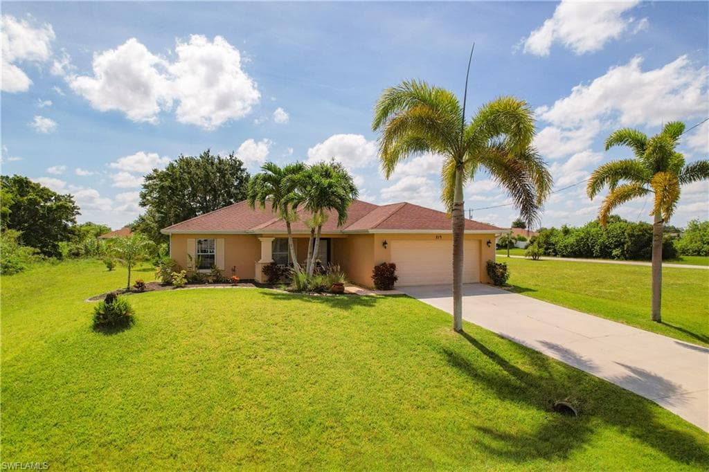 819 NW 28th PL CAPE CORAL, FL 33993