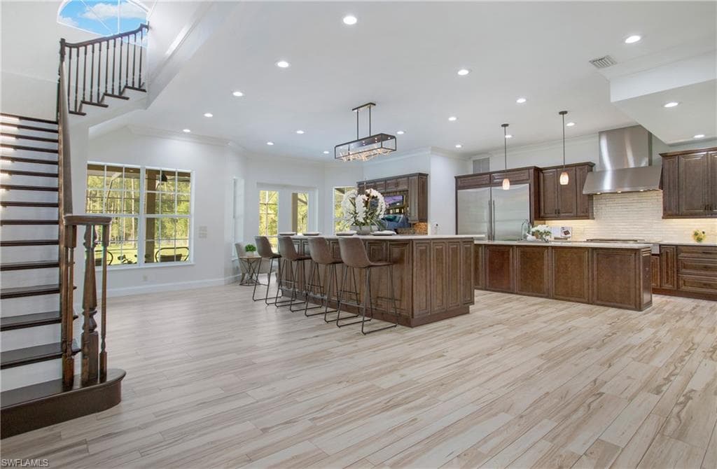 5860 Bur Oaks LN NAPLES, FL 34119