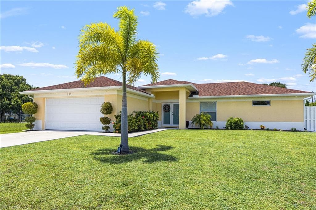 223 SW 31st ST CAPE CORAL, FL 33914