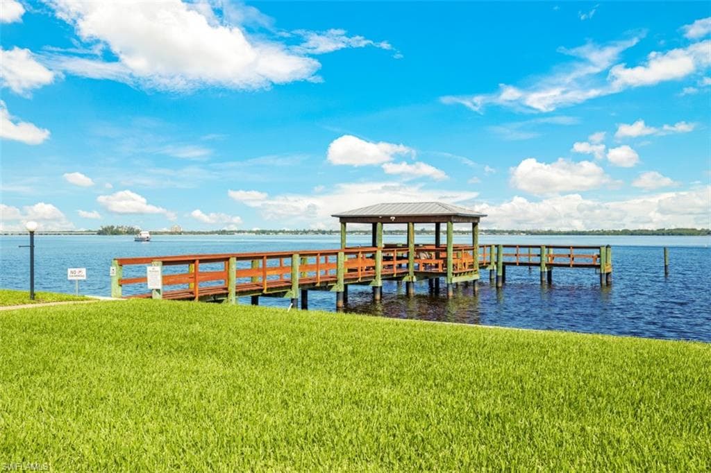 3225 E Riverside DR 12A FORT MYERS, FL 33916