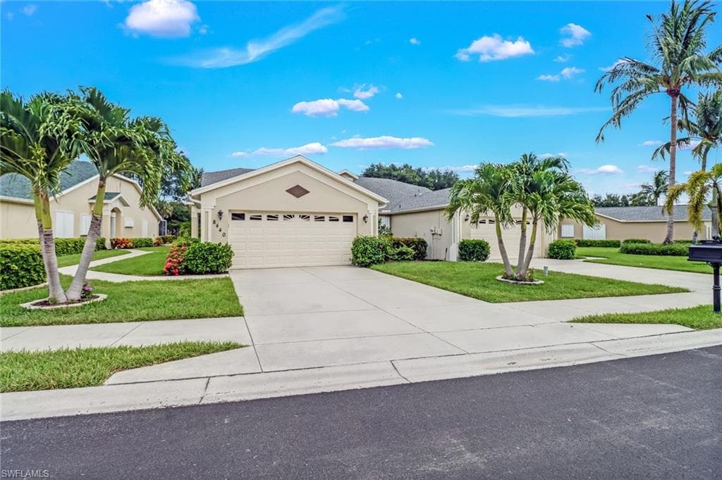 8440 Ibis Cove CIR B-260 NAPLES, FL 34119