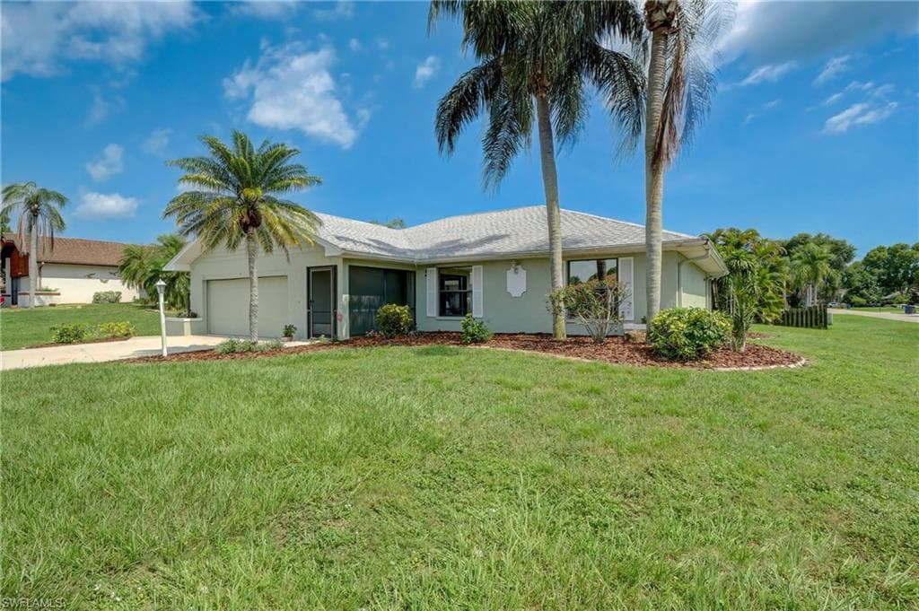 6061 Birnam Wood LN FORT MYERS, FL 33908