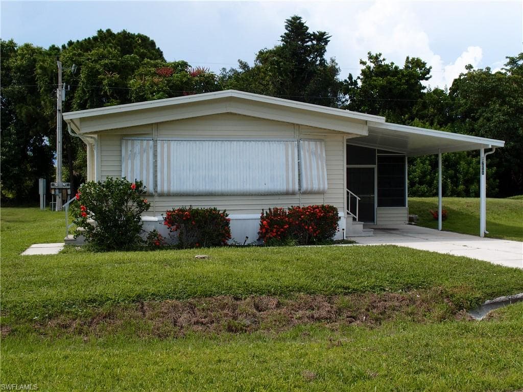 7680 Carpenter RD BOKEELIA, FL 33922