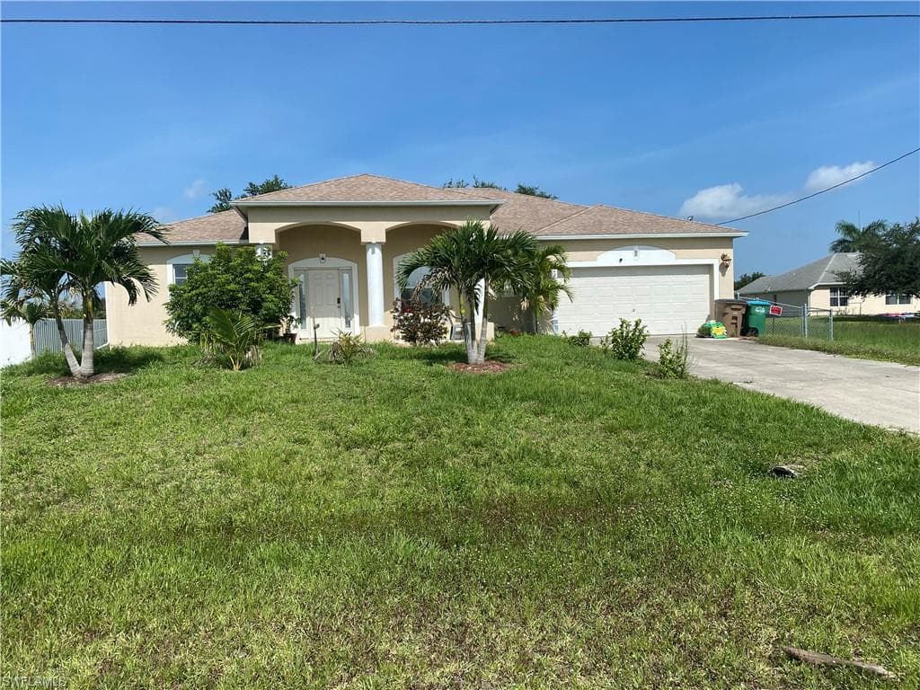 2200 NE 3rd AVE CAPE CORAL, FL 33909