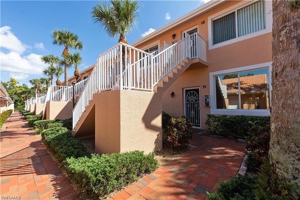 6570 Beach Resort DR 111 NAPLES, FL 34114