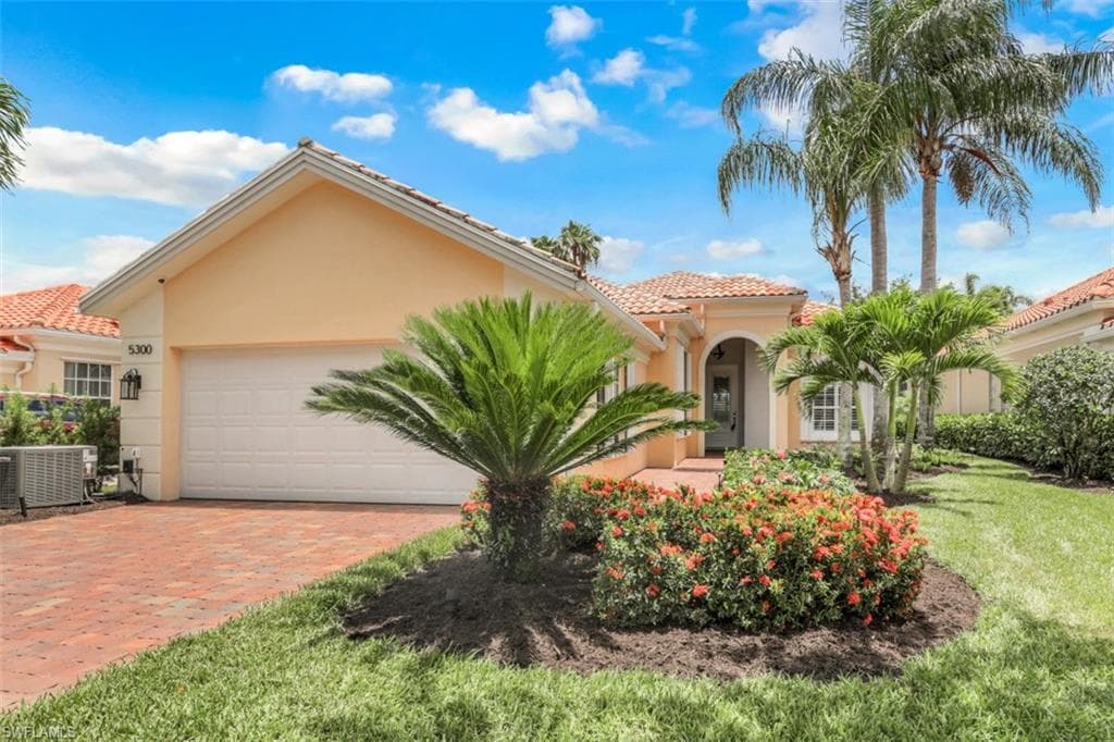 5300 Hawkesbury WAY NAPLES, FL 34119