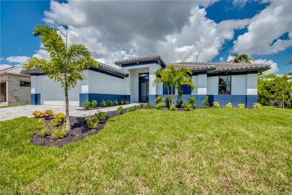 1940 SE 18th AVE CAPE CORAL, FL 33990