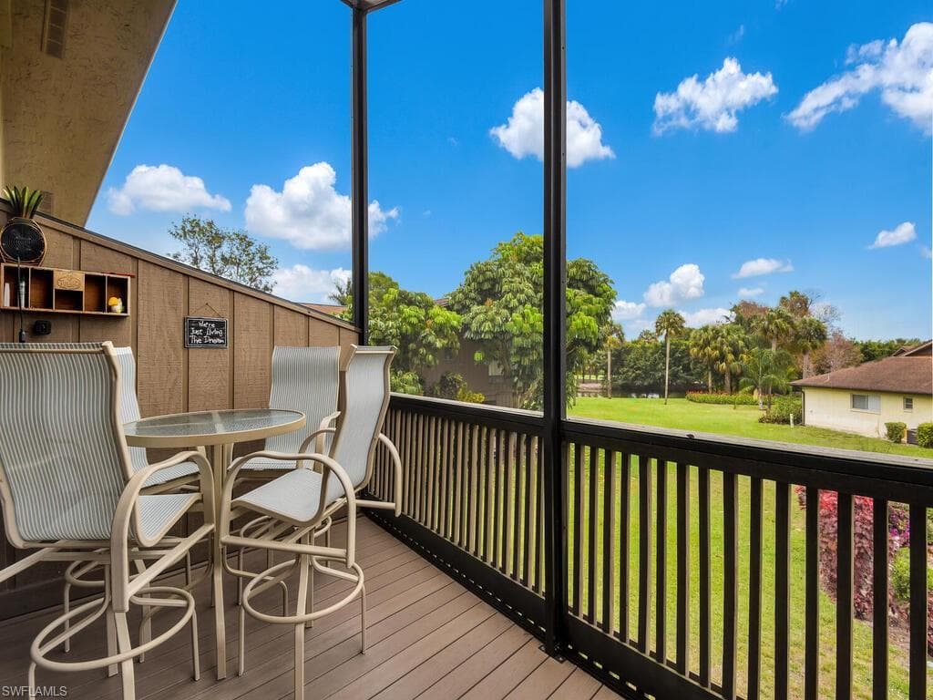 821 Palm View DR 18 NAPLES, FL 34110