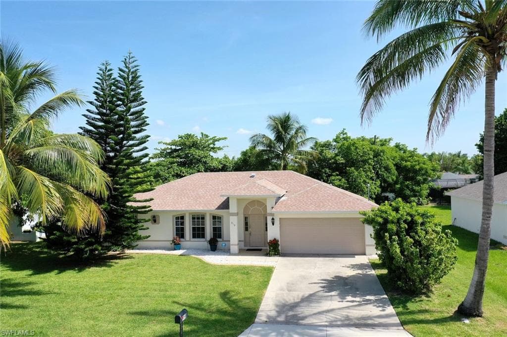 919 SE 34th ST CAPE CORAL, FL 33904