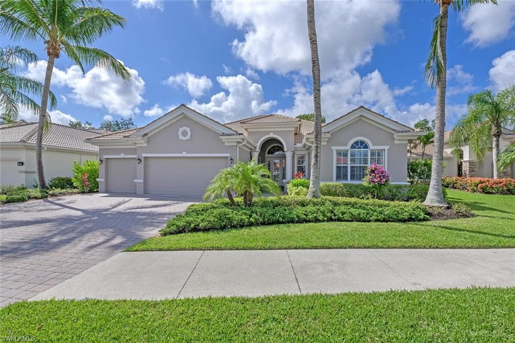 16080 Parque LN NAPLES, FL 34110